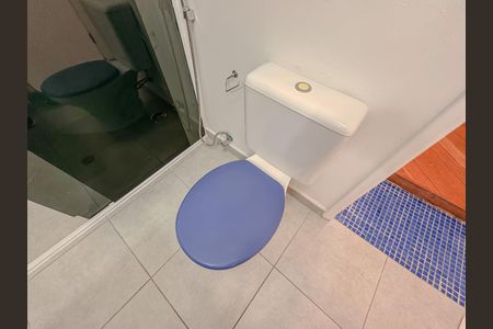 Studio à venda com 32m², 1 quarto e 1 vaga Studio à venda com 32m², 1 quarto e 1 vagaBanheiro