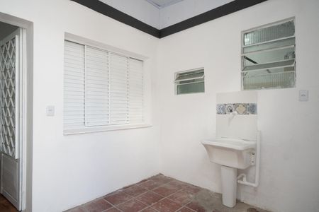 Casa para alugar com 60m², 1 quarto e sem vagaÁrea de Serviço