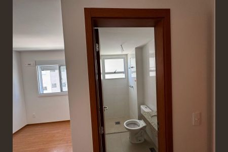 Apartamento para alugar com 55m², 2 quartos e 1 vagaBanheiro 2