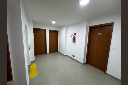 Apartamento para alugar com 55m², 2 quartos e 1 vagaEntrada