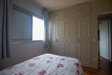 Apartamento à venda com 114m², 3 quartos e 2 vagasQuarto 2