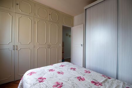 Apartamento à venda com 114m², 3 quartos e 2 vagasQuarto 2