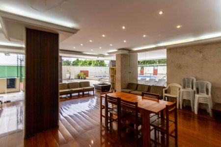 Apartamento à venda com 114m², 3 quartos e 2 vagasSalão de Festas