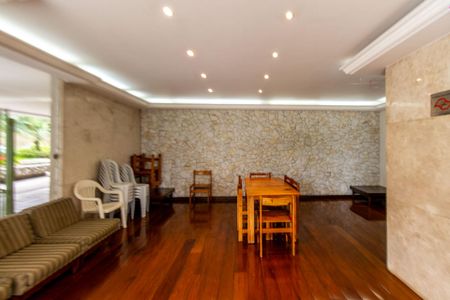 Apartamento à venda com 114m², 3 quartos e 2 vagasHall de entrada