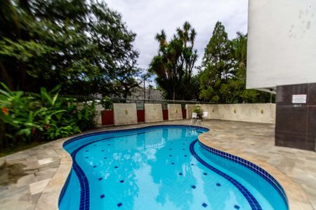 Apartamento à venda com 114m², 3 quartos e 2 vagasPiscina