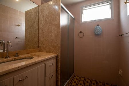 Apartamento à venda com 114m², 3 quartos e 2 vagasBanheiro