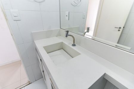 Apartamento para alugar com 68m², 2 quartos e 1 vagaBanheiro