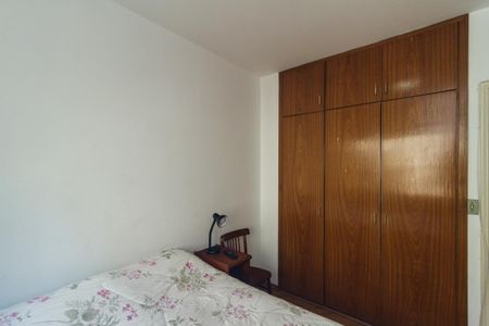Apartamento à venda com 170m², 4 quartos e 1 vagaQuarto 2