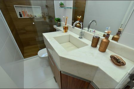 Apartamento à venda com 112m², 2 quartos e 1 vagaBanheiro da Suíte