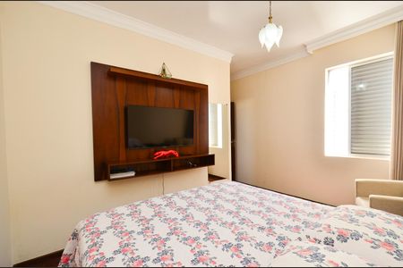 Apartamento à venda com 112m², 2 quartos e 1 vagaSuíte