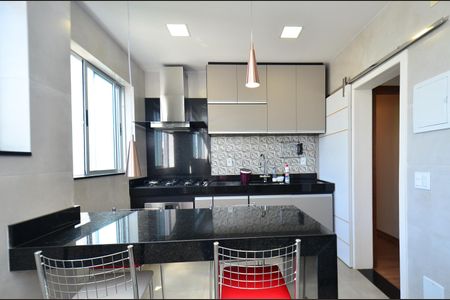Apartamento à venda com 112m², 2 quartos e 1 vagaCozinha