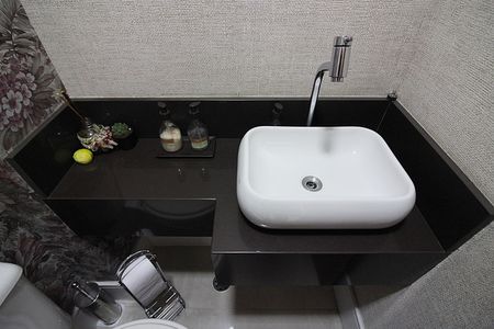 Apartamento para alugar com 90m², 2 quartos e 2 vagasLavabo