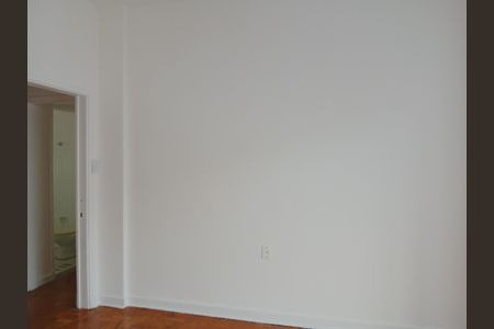 Apartamento à venda com 73m², 2 quartos e sem vagaSala