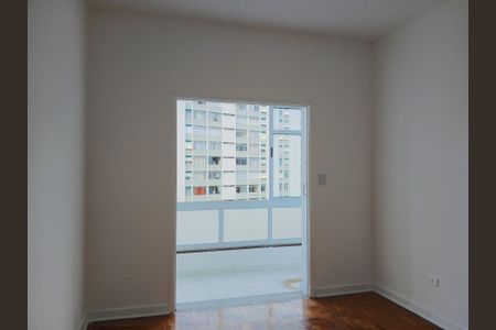 Apartamento à venda com 73m², 2 quartos e sem vagaSala