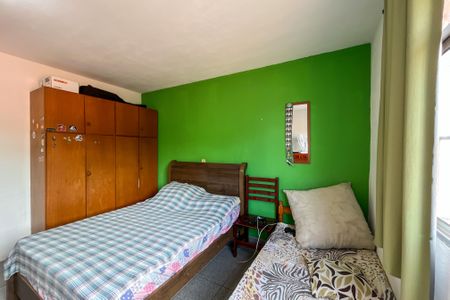 Casa para alugar com 240m², 4 quartos e 2 vagasQuarto 4