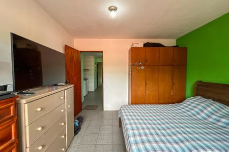 Casa para alugar com 240m², 4 quartos e 2 vagasQuarto 4