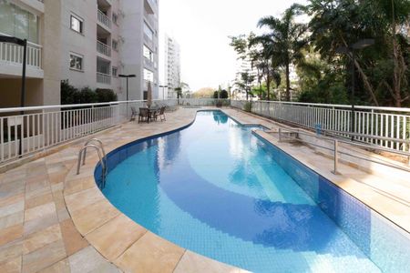 Apartamento à venda com 82m², 3 quartos e 1 vagaÁrea comum - Piscina