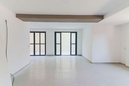 Apartamento para alugar com 44m², 2 quartos e 1 vagaÁrea comum - Salão de festas