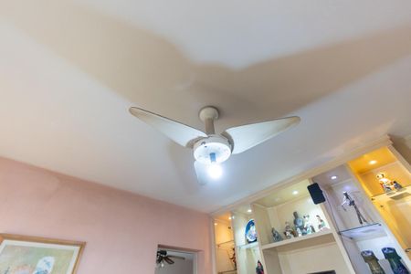 Apartamento à venda com 150m², 2 quartos e 2 vagasQuarto 