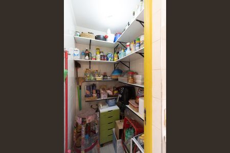 Apartamento à venda com 150m², 2 quartos e 2 vagasDespensa