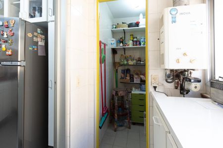 Apartamento à venda com 150m², 2 quartos e 2 vagasÁrea de Serviço