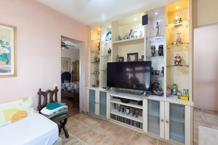 Apartamento à venda com 150m², 2 quartos e 2 vagasQuarto