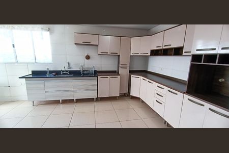 Casa para alugar com 80m², 2 quartos e 1 vaga Casa para alugar com 80m², 2 quartos e 1 vagaCozinha