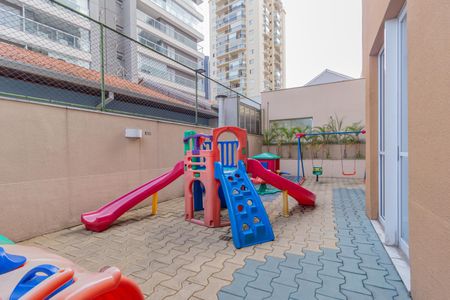 Apartamento à venda com 89m², 2 quartos e 2 vagasÁrea comum - Playground