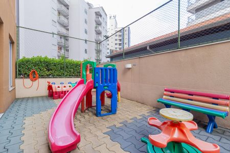 Apartamento à venda com 89m², 2 quartos e 2 vagasÁrea comum - Playground