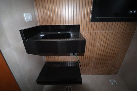 Apartamento à venda com 65m², 2 quartos e 1 vagaBanheiro 2