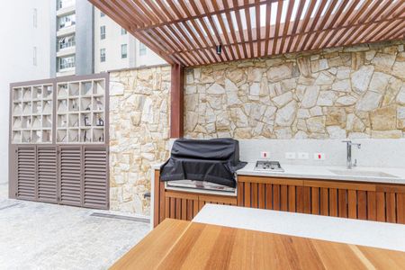 Apartamento à venda com 212m², 4 quartos e 2 vagas Apartamento à venda com 212m², 4 quartos e 2 vagasÁrea comum - Churrasqueira