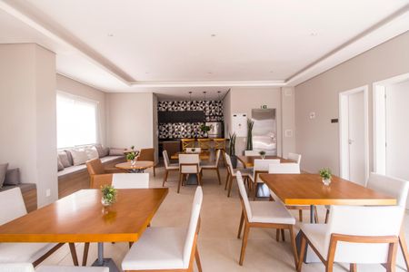 Apartamento para alugar com 46m², 2 quartos e 1 vagaÁrea comum - Salão de festas