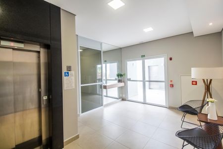 Apartamento para alugar com 46m², 2 quartos e 1 vagaHall social