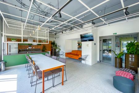 Studio para alugar com 37m², 1 quarto e sem vaga Studio para alugar com 37m², 1 quarto e sem vagaÁrea comum - Salão de festas