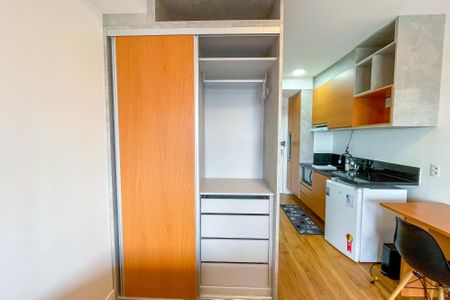 Studio para alugar com 37m², 1 quarto e sem vaga Studio para alugar com 37m², 1 quarto e sem vagaStudio