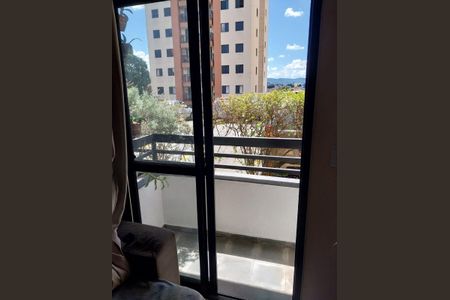 Apartamento para alugar com 65m², 3 quartos e 1 vaga Apartamento para alugar com 65m², 3 quartos e 1 vagaVaranda