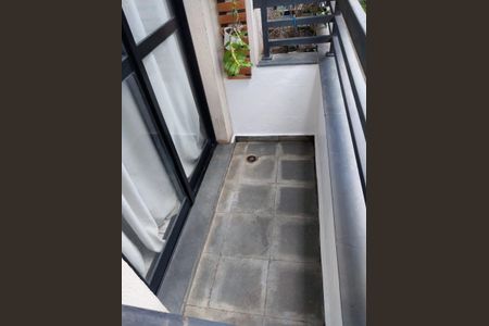 Apartamento para alugar com 65m², 3 quartos e 1 vaga Apartamento para alugar com 65m², 3 quartos e 1 vagaVaranda