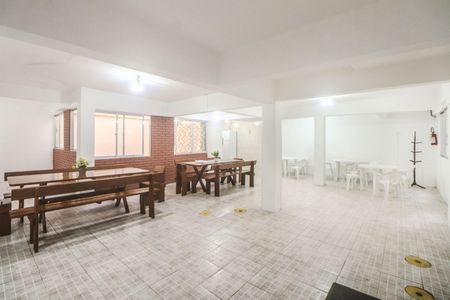 Apartamento à venda com 62m², 2 quartos e 1 vaga Apartamento à venda com 62m², 2 quartos e 1 vagaÁrea comum - Churrasqueira