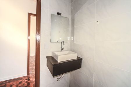 Apartamento à venda com 62m², 2 quartos e 1 vaga Apartamento à venda com 62m², 2 quartos e 1 vagaBanheiro