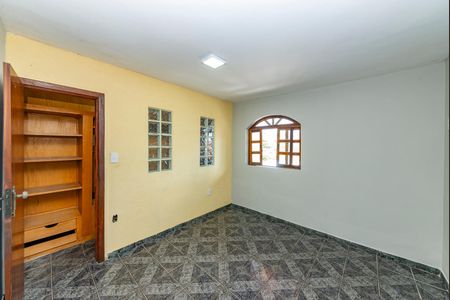 Casa para alugar com 100m², 3 quartos e 1 vagaQuarto 2