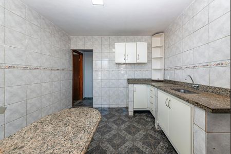 Casa para alugar com 100m², 3 quartos e 1 vagaCozinha