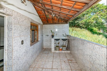 Casa para alugar com 100m², 3 quartos e 1 vagaÁrea de Serviço
