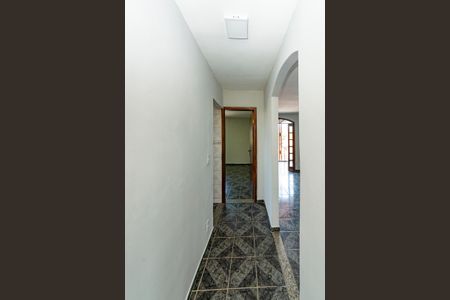 Casa para alugar com 100m², 3 quartos e 1 vagaCorredor