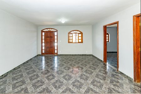 Casa para alugar com 100m², 3 quartos e 1 vagaSala