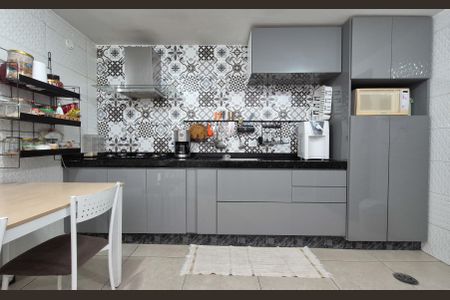 Casa à venda com 163m², 3 quartos e 1 vaga Casa à venda com 163m², 3 quartos e 1 vagaCozinha