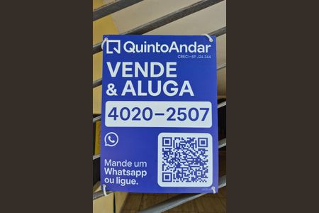 Casa à venda com 163m², 3 quartos e 1 vaga Casa à venda com 163m², 3 quartos e 1 vagaFachada