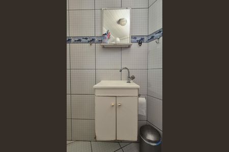 Casa à venda com 163m², 3 quartos e 1 vaga Casa à venda com 163m², 3 quartos e 1 vagaBanheiro da suíte