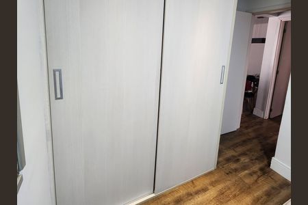 Apartamento à venda com 58m², 2 quartos e 1 vagaQuarto 1