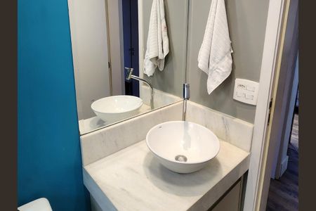 Apartamento à venda com 58m², 2 quartos e 1 vagaBanheiro Social