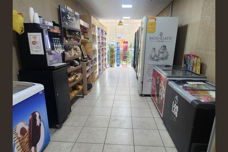 Apartamento à venda com 58m², 2 quartos e 1 vagaÁrea comum